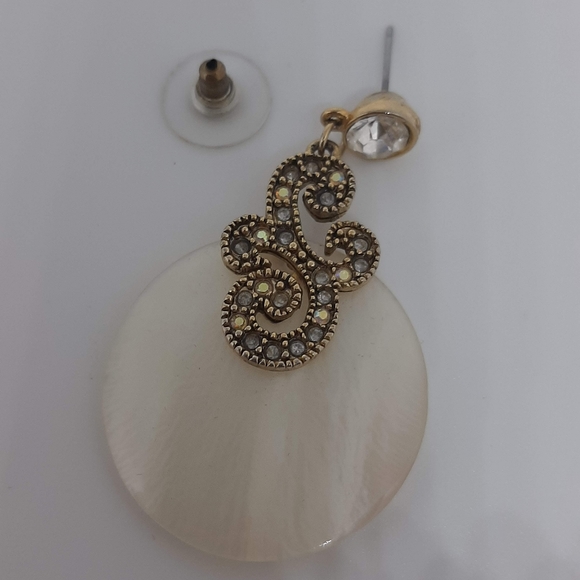 Vintage Natural MOP & Rhinestone Drop Earrings - Picture 3 of 6